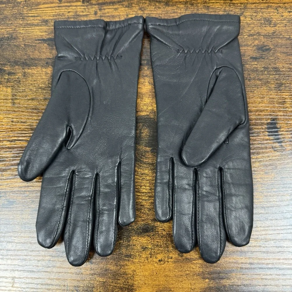 Vintage Fownes Woman's Genuine Leather Gloves‎ Size 7 WPL 9522 Lined